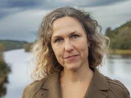 Tankevekkende, dyptgående og overraskende om skyld og offerrollen