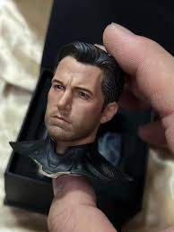 Eleven Ben Alfred head with batman's shoulder cover! 1/6, 興趣及遊戲, 玩具& 遊戲類-  Carousell