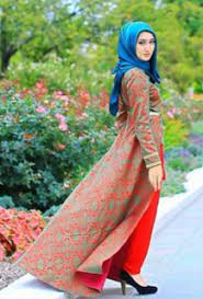 Dian pelangi ialah seorang fashion desainer asal palembang, indonesia yang telah berhasill menembus dunia dengan rancangan busana muslim rancangan yang banyak disukai oleh penggemarnya ialah model baju muslim pesta dian pelangi. Model Baju Lebaran Tahun Ini Ala Dian Pelangi Baju Muslim Pelangi Pakaian
