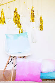 Forget about spending a ton of money on the expensive stuff, when you can make your own custom jewelry with a little diy. 42 Diy Room Decor Ideas For Girls