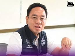 Thailand's DIT assures stable supply of essential goods amid southern  flooding