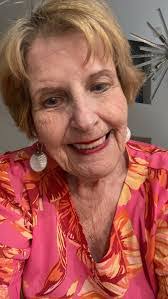 Patricia Bradstreet's Instagram, Twitter & Facebook