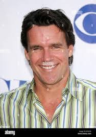 David Knittel's Instagram, Twitter & Facebook