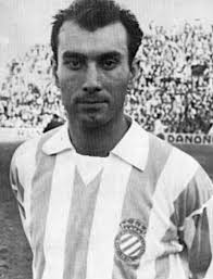 1966-1969: la Balada de los Cinco Delfines