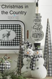 Black And White Buffalo Check Christmas Decor Classic Black And White For Christmas Visit Trendy Tree To See More Buffalo Check Decora Plaid Christmas Decor Black Christmas Decorations Christmas Decor Diy