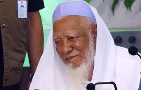 Hifazat chief Ahmed Shafi leaves for India for 'better treatment'