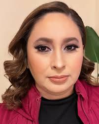 Niltza kobel makeup artist