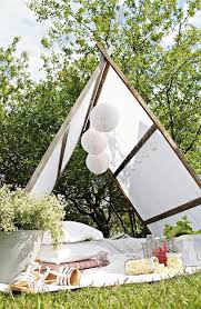 Ein Zelt Im Garten Macht Im Sommer Nicht Nur Den Kleinen Spass Garden Backyard Outdoor