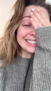 Samantha Durfee's Instagram, Twitter & Facebook