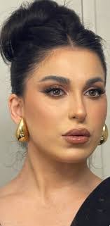 Abby Al's Instagram, Twitter & Facebook