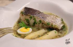 La merluza a la vasca es una receta marinera muy tradicional. Merluza En Salsa Verde Receta Casera Receta De Sergio