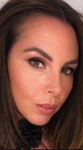 🎤 Micol Olivieri: "Ai tempi de I Cesaroni guadagnavo più di 100mila euro a  stagione, ma oggi da influencer guadagno di più" 💼 Micol Olivieri, ex  protagonista della popolare serie I Cesaroni,