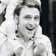 Hi everybody, I'm very excited to announce that I have accepted a Global  Supply Manager role at Apple!