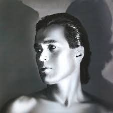 Peter Pringle's Instagram, Twitter & Facebook