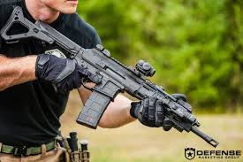 Epingle Par Jeremy Davis Sur Armes Fusil D Assaut Mitraillette Fusil