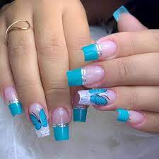 Buscan un príncipe azul toda su vida, pero se conforman con un mal hombre y hasta con un malandroso de esos que andan por hay; 150 Ideas De Unas Color Azul En 2021 Manicura De Unas Unas Color Azul Unas De Gel Bonitas