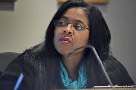 FOIC ruling reopens wounds for some; BoE boss says Board 'working well now' 