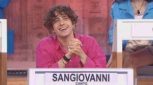 Associazione amici di san giovanni, lovere. Sangiovanni A Verissimo Su Amici 20 La Mia Diversita E Stata Compresa