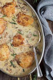 Saucy French Chicken This Saucy French Chicken Is One Of Those Dishes That Is Easy Enough For Weeknight But Also Spe Chicken Recipes Poultry Recipes Recipes