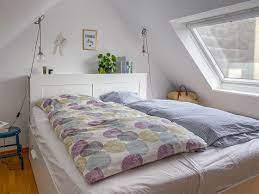 Dachschrägen im schlafzimmer einfach gestalten. Schlafzimmer Dachschrage Co Gestalten Wohnklamotte