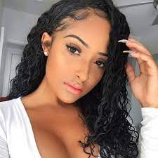 Separate it from the rest of the hair by clipping it and tying the rest of the hair into a pony after it has been gelled. Different Types Of Black Weave Hairstyles Blog Julia Hair