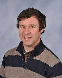 Nicole Menge's Instagram, Twitter & Facebook