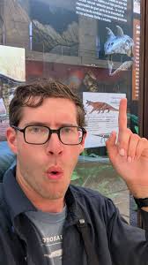 When there is a huge controversy about a new megatheropod paper: (Art by Mario  Lanzas)