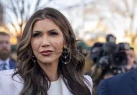 Disfruta Paulette Hernández hacer villanías en 'Corona de Lágrimas 2'