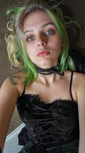 Sharing realistic ai generated photos