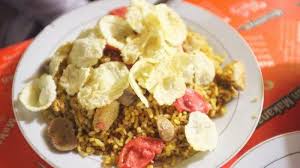 Ada juga telur asin, jeruk purut dan kerupuk udang yang disajikan secara terpisah. Https Cirebon Tribunnews Com 2021 05 12 Resep Membuat Opor Ayam Kuning Sambal Goreng Kentang Dan Petai Cocok Disajikan Saat Idul Fitri Https Cdn 2 Tstatic Net Cirebon Foto Bank Images Opor Ayam Bumbu Jinten Jpg Opor Ayam Opor Ayam Https