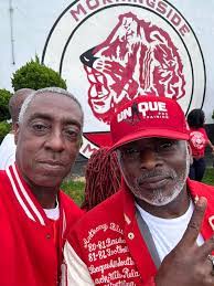 Larry Cowsert's Instagram, Twitter & Facebook