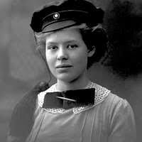 Mildred Johnson, stage actress (SAYRE 4980)