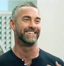 Hello honey ❤️‍🩹😘I know you're there seeing this and I'll like to say  that I just need your hi and let's talk about our Christmas 🎄