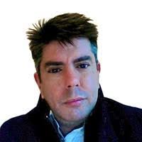 Carlos Vasconcelos's Instagram, Twitter & Facebook