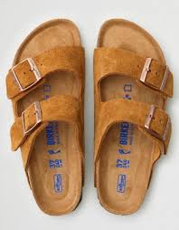 Birkenstock Soft Footbed Vs Regular Review Birkenstock Women S Arizona Soft Footbed Sandal Footbed Sandals Womens Sandals Birkenstock Sandals Arizona