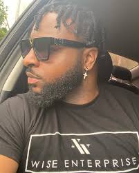 Nic Wise (@itsnicwise) • Instagram photos and videos