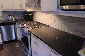 We stock the largest selection of quartz and granite in southern ontario to fit all of your needs. Brantford Granite Quartz 30 Photos Countertop Installation 535 Paris Road Paris On Phone Number