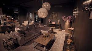 Richmond interiors heeft een uitgebreide collectie meubels voor stijlvol. Richmond Interiors Showroom Youtube