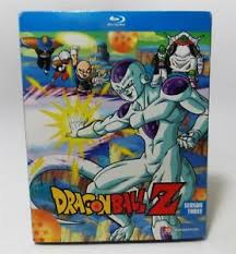 It includes the full episodic installments from the frieza saga, episodes 75 through to 107. Dragon Ball Z Season 3 Blu Ray 4 Discs 704400015533 Ebay