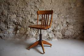 Schöner alter architektenstuhl mit tollem unterbau, wurde nachträglich in einem schönem anthrazit lackiert. Stoll Giroflex Architektenstuhl Bauhaus Buche Holz 1 V 1 Design Ikonen