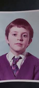 Trying to fiend my first school friend at Beulah Kim meager I know she had  probably got married my Surname was jones