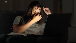 Que pasemos varias horas frente a la pantalla de un computador. Asi Impacta El Teletrabajo En Tus Ojos Cuidalos