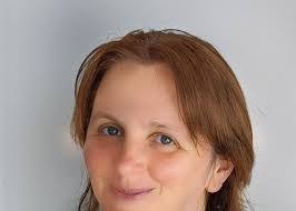 Louisa Compton's Instagram, Twitter & Facebook