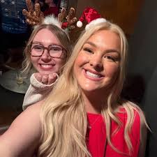 Where to grab dinner near TMobile Center in Kansas City?