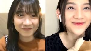 Live bisa di liat di app showroom, download di playstore/appstore ya, follow member buat dapetin notif live : Live Showroom Collab Ara Chika Jkt48 2 4 21 Youtube