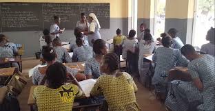 Maybe you would like to learn more about one of these? Au Mali Une Rentree Scolaire Sur Fond D Insecurite Fondation Hirondelle Media For Peace And Human Dignity Hirondelle Org