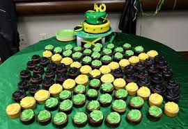 If you're going to have a caribbean party, why not encourage guests to wear something that suits the theme. 12 Jamaican Party Theme Ideas Jamaican Party Jamaicans Party Theme