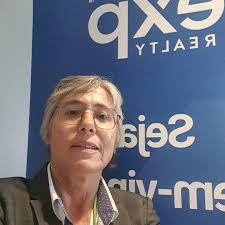 Reel by @Paula Esteves by ExpPortugal (@paulaestevescasaecredito) ·  November 6, 2022