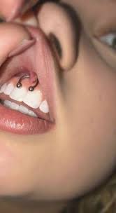 Best Piercing Lengua Y Septum 48 Ideas Piercing Smiley Piercing Facial Piercings Face Piercings