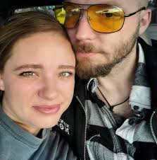 What can be done with an old radio?